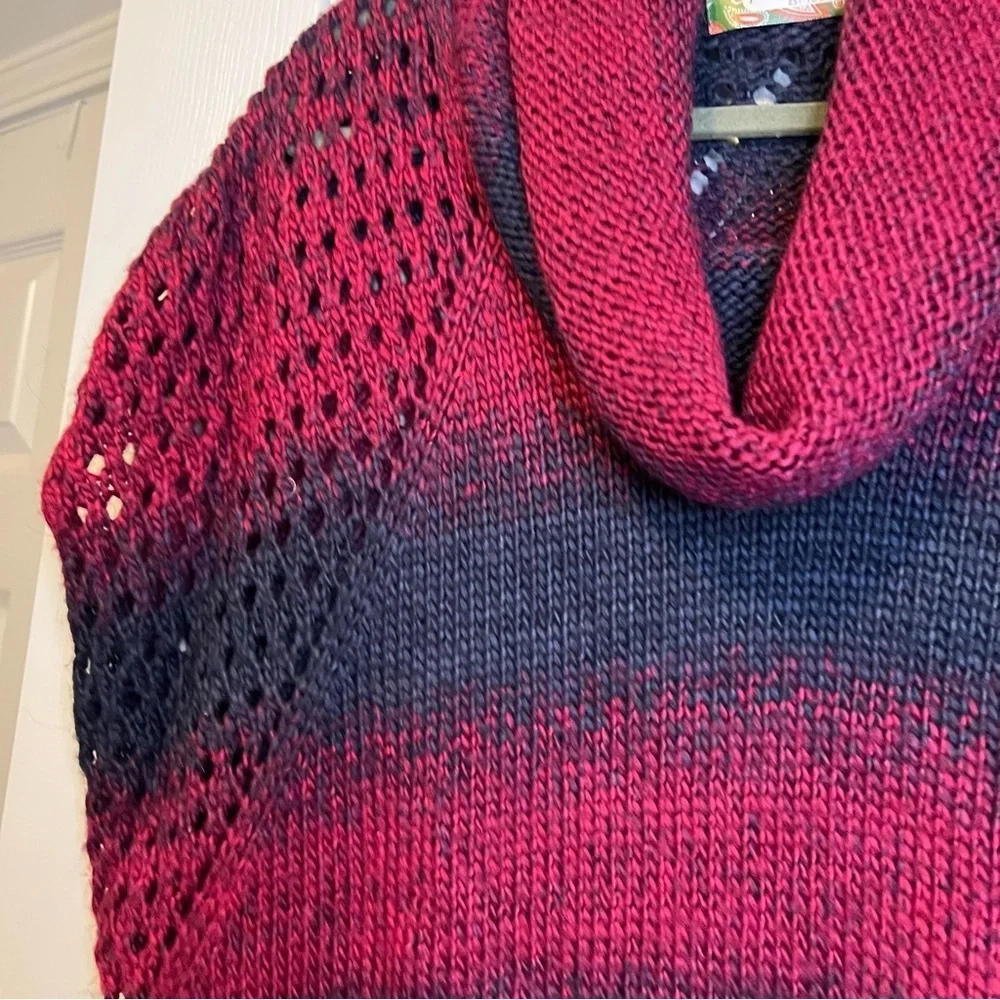 Pants Store Brand Red and Blue Cowl Neck Cropped Sweater